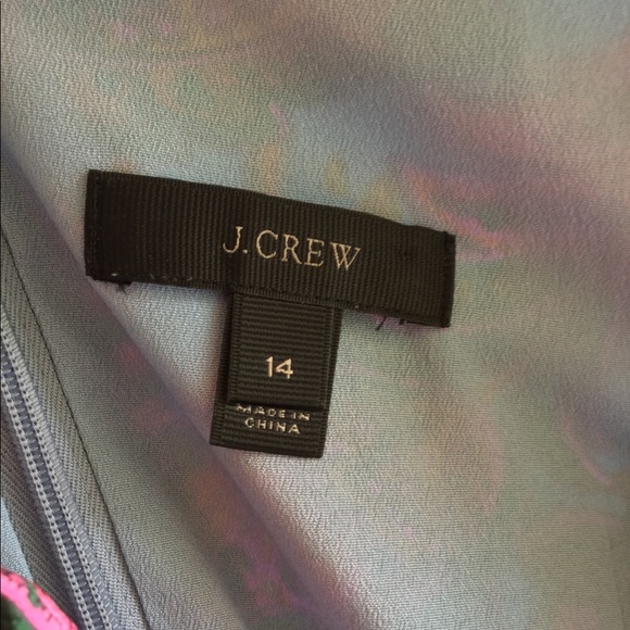 J. Crew Ruffled 100% Silk Dress in Paisley - Picture 3 of 3